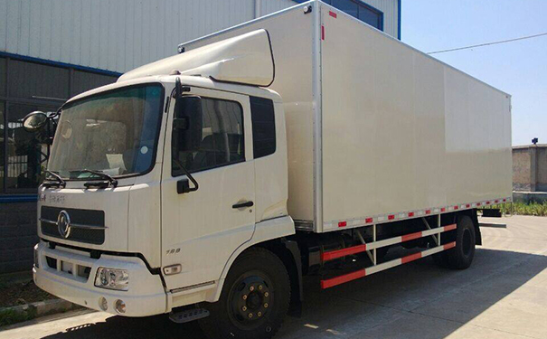 廣州貨運(yùn)公司提供6.8米廂式貨車(chē)運(yùn)輸